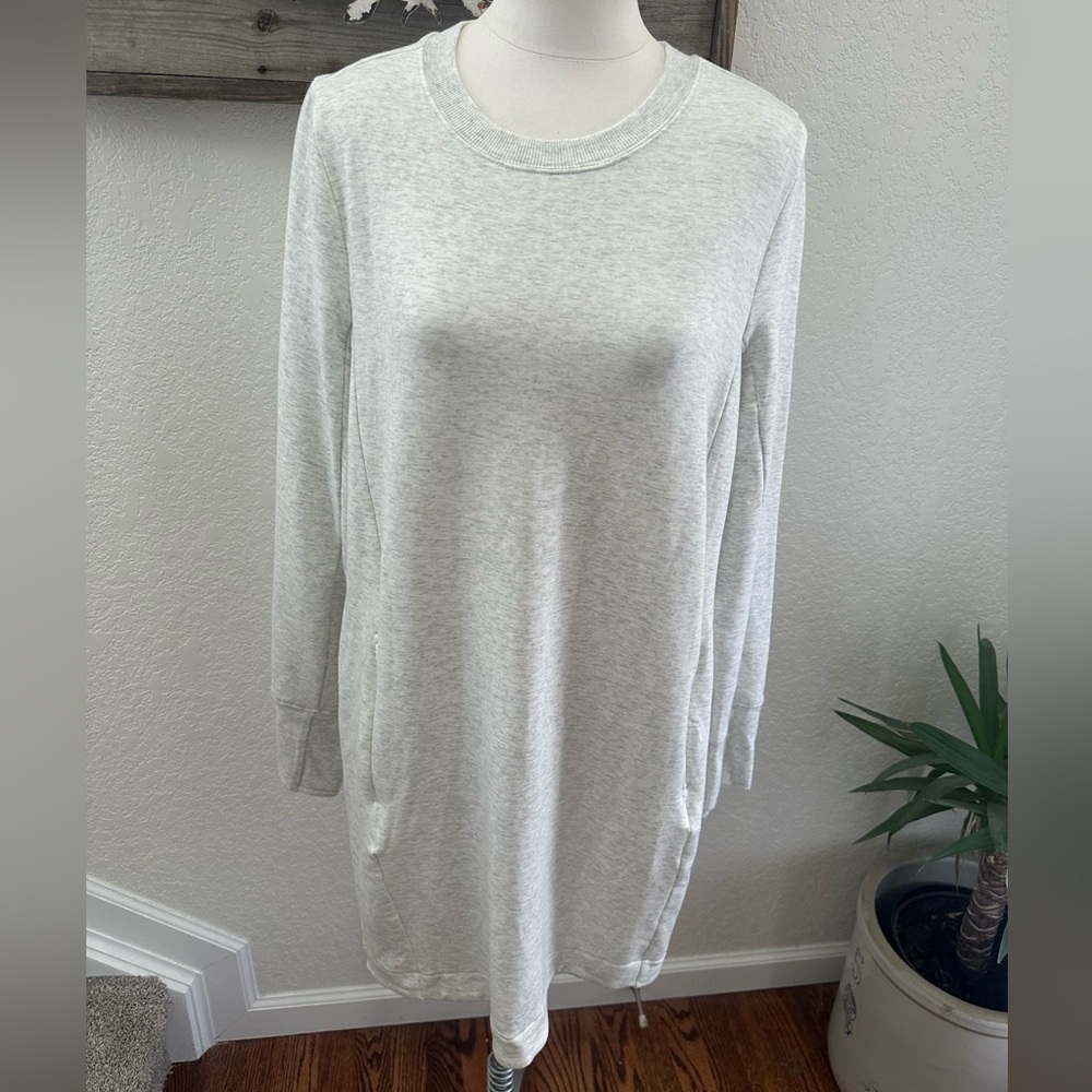 Athleta Coaster Luxe Dress Light Gray Crewneck Sweatshirt Material L‎ NWT